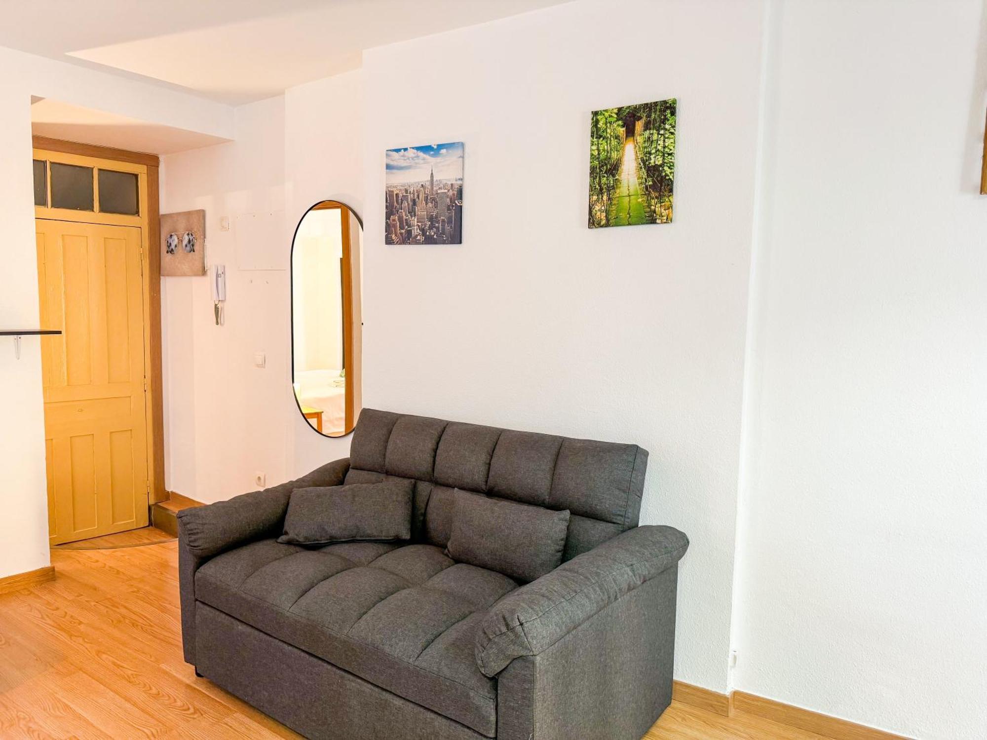 Travesia Del Pirineo Turistea Lägenhet Huesca Exteriör bild